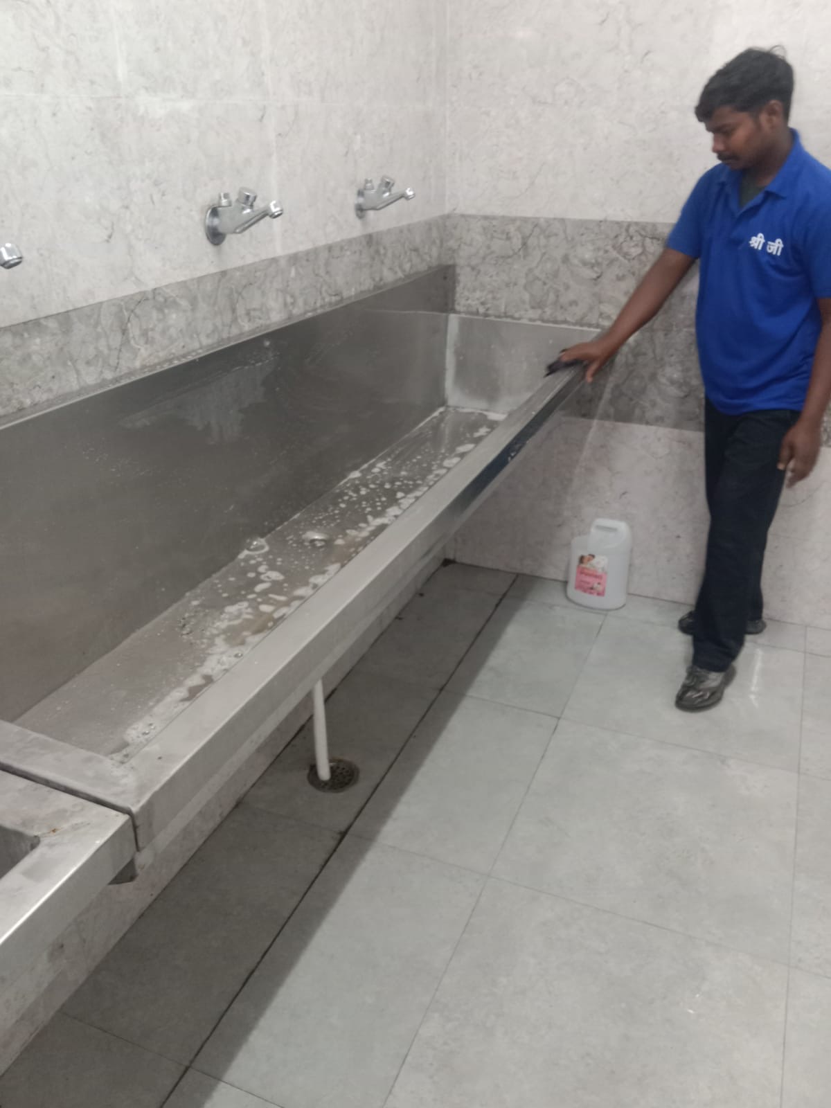 Housekeeping work photo